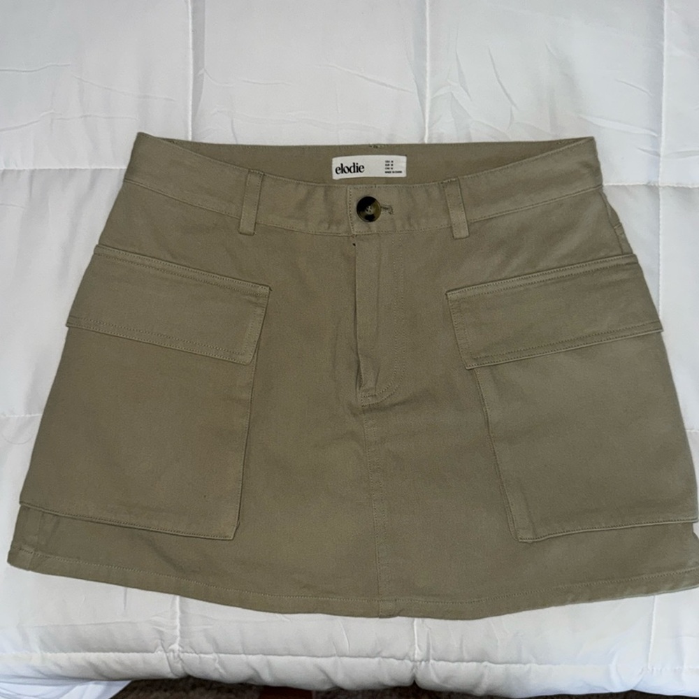 Elodie green skort